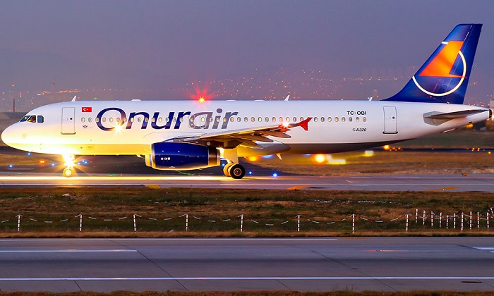 Самолёт авиакомпании «Onur Air» «Airbus» А320