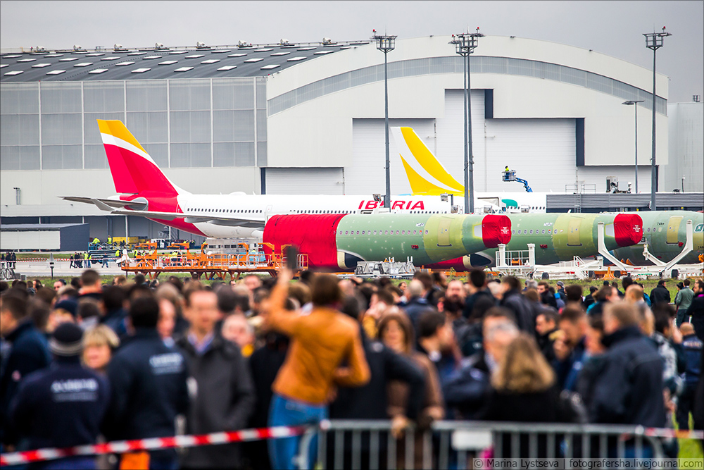 a350-1000 first flight