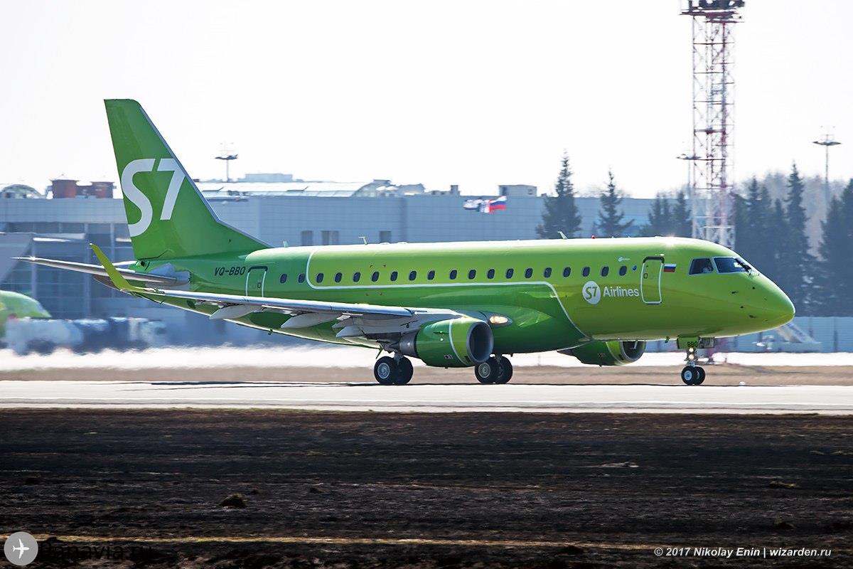 Рейс новосибирск волгоград. Парк самолетов s7 Embraer 170. Эмбраер Авиапарк s7. Самолёты s7 Airlines Авиапарк. Эмбраер 170 РУСЛАЙН.