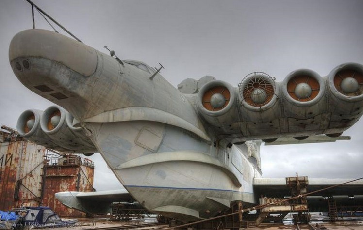 
 The winged Harrier project 903 Caspian Sea monster