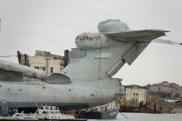 
 The winged Harrier project 903 Caspian Sea monster