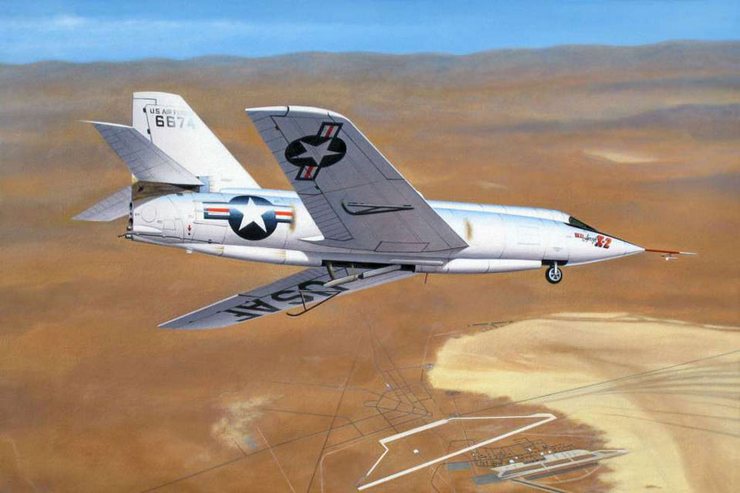 На Bell X-2 Starbuster проводились испытания и изучались условия эксплуатации машины на пиковых скоростях