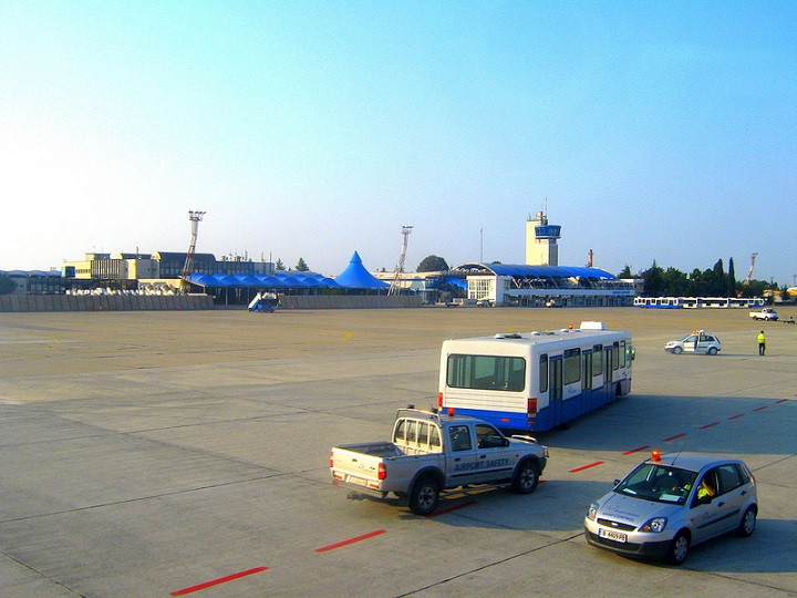 burgas-f-A.less
